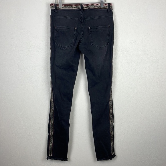 𝅺ANTHROPOLOGIE Odd Molly Embroidered Skinny Jeans - Picture 9 of 14